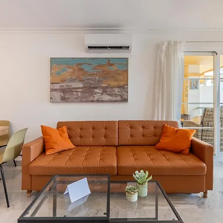 Recently Refurbished 2br Flat Pool In Puerto Banus Apartment Marbella